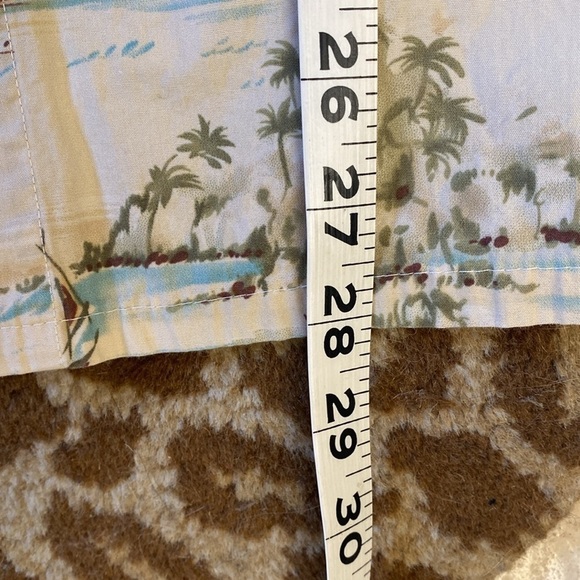 Hawaiian Button Down vintage Shirt Mens L ships sailboats Cotton Vacation Beach - Picture 8 of 8